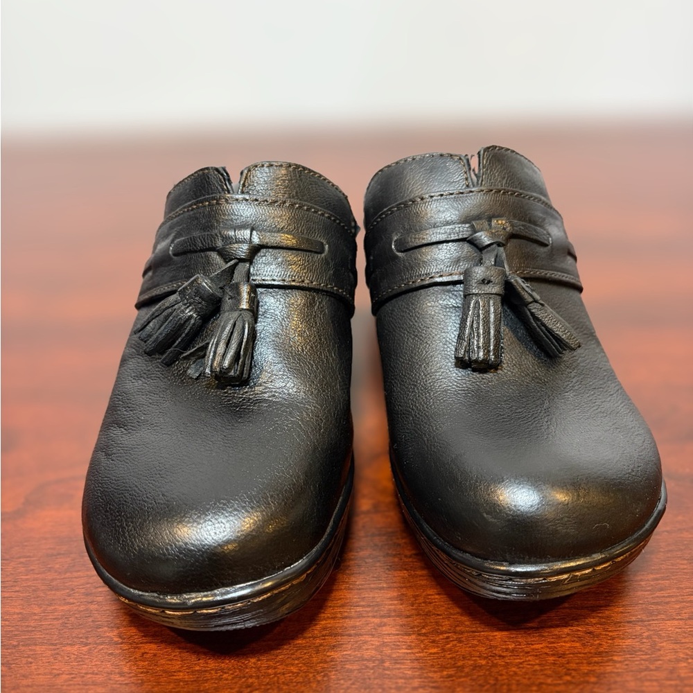 b.ø.c. Elsbury Tassel Leather Mules Black Women’s Size 7 Comfort Heel